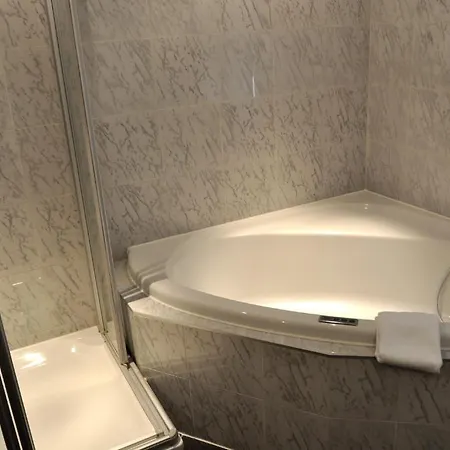 De La Paix Hotel Champery
