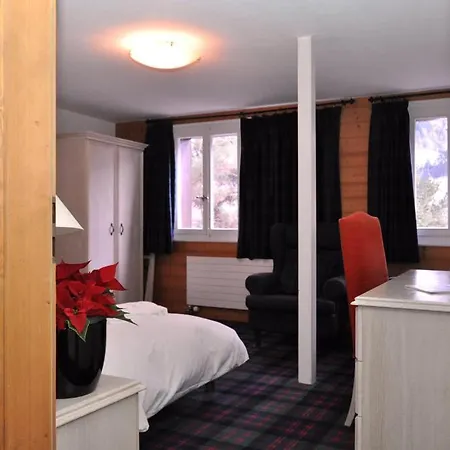 호텔 De La Paix 3*