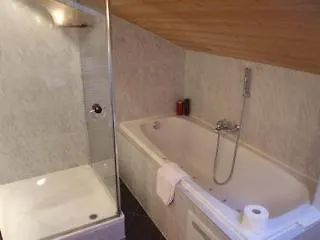 De La Paix Hotel Champéry