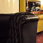 De La Paix Hotel 3*